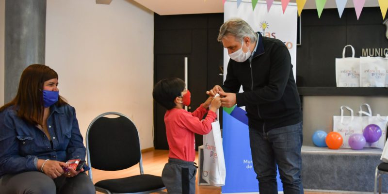 Mes De Las Infancias: Las Bolsitas Lúdicas Llegarán A 20.000 Niños Y Niñas De La Ciudad