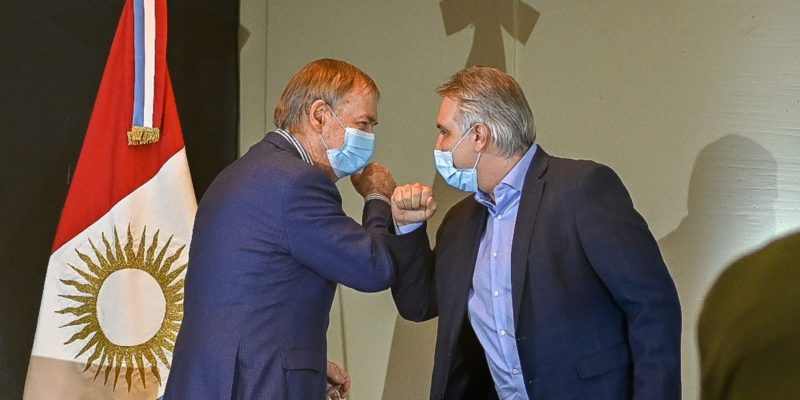 Municipio Y Provincia Firman Convenio Para Las Cloacas De Villa El Libertador