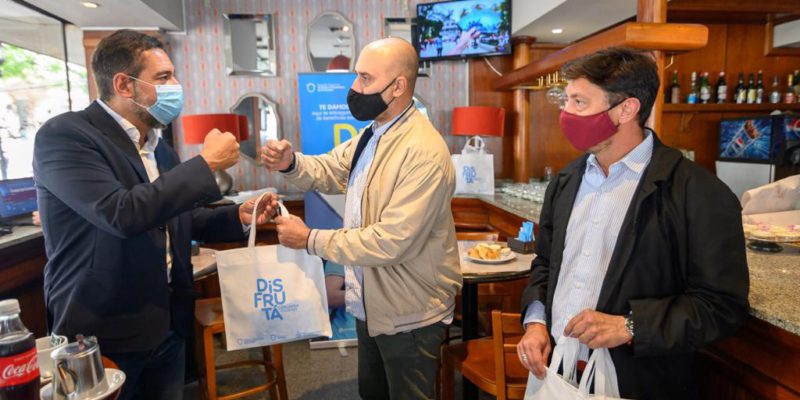 Disfrutá Córdoba Ciudad: Gastronómicos Recibieron Las “Tarjetas De Beneficios” Para Turistas Que Visitan La Ciudad