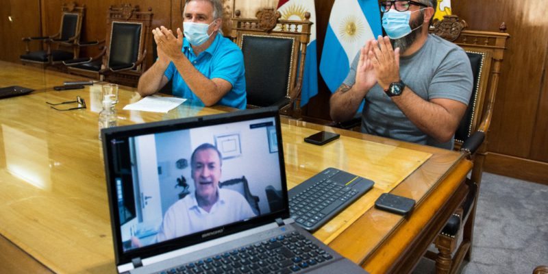 107 Familias De Barrio Juan Pablo II Recibieron Las Escrituras Gratuitas De Sus Viviendas