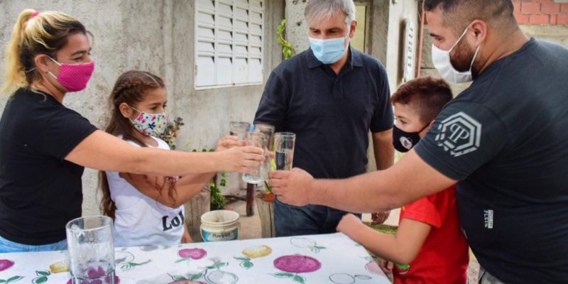 86 Familias De La Ex Cooperativa Camoatí Ya Disfrutan Del Agua Potable