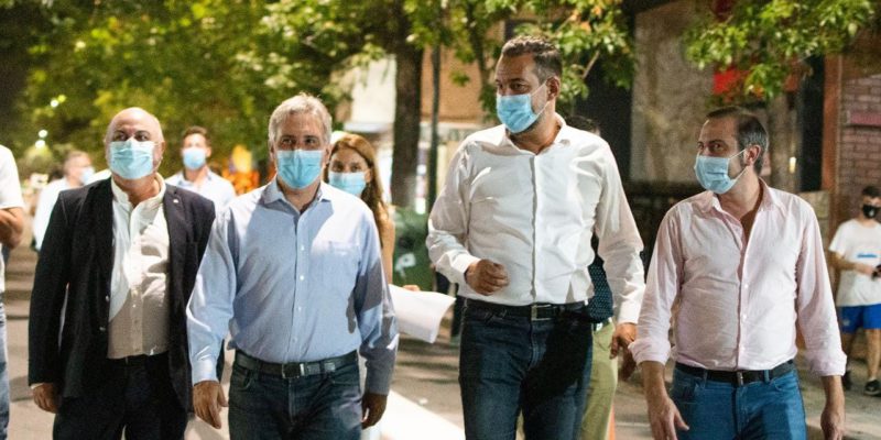 Llaryora Visitó Las Obras De La Gran Manzana De Barrio Nueva Córdoba