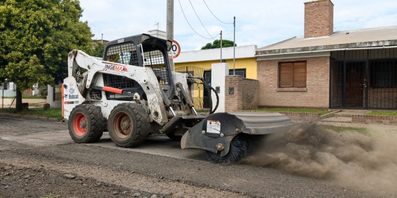 Plan De Bacheo: Rehabilitan La Calle Saavedra Lamas En Barrio Los Gigantes