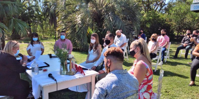 Desde El 13 De Marzo Continúan Los Casamientos Al Aire Libre