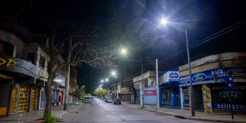 Barrio Ducasse Ya Cuenta Con LED En La Totalidad De Sus Luminarias