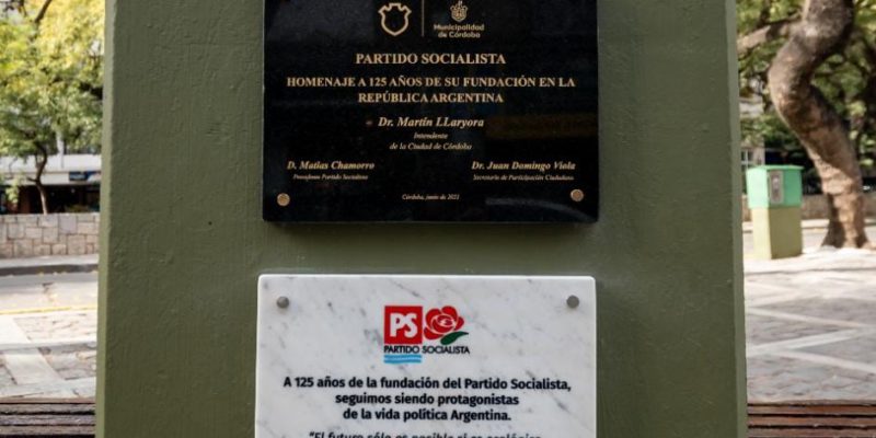 Descubren Una Placa Por Los 125 Años Del Partido Socialista