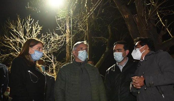 Avanza La Instalación De Luminarias LED En Villa El Libertador