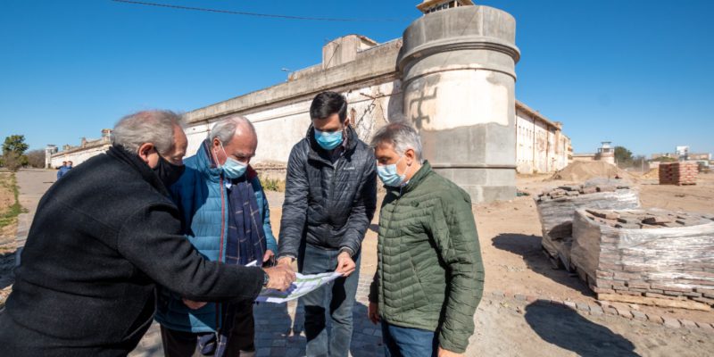 Llaryora Recorrió Las Obras Del Parque Abierto En El Predio De La Ex Cárcel De Barrio San Martín
