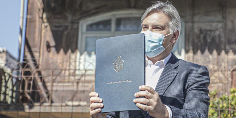 Llaryora Envía Al Concejo La Expropiación De La Casa Eiffel De Barrio San Vicente