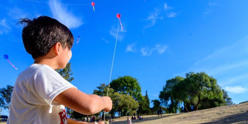 Cerca De 9 Mil Niños Participaron De La Gran Barrileteada En El Cierre Del Mes De Las Infancias