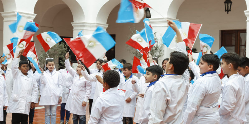 Las Escuelas Municipales Conmemoraron La Bandera De Córdoba En El Mes De La Educación