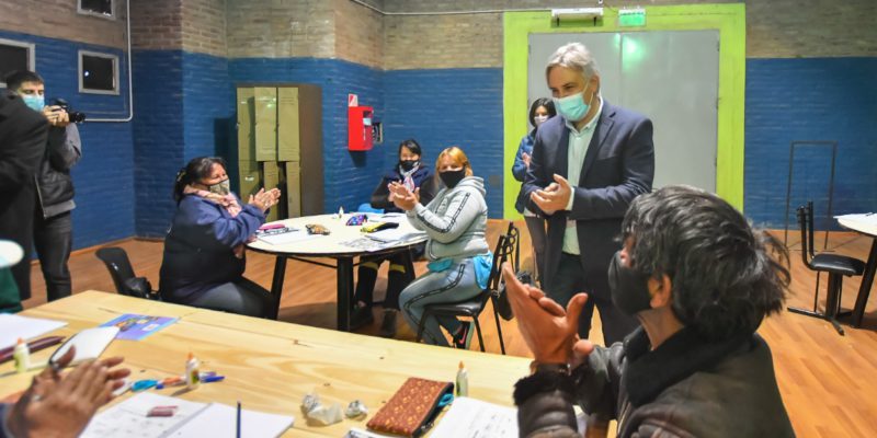 23 Servidores Urbanos Completan Sus Estudios Primarios En El CPC Ruta 20