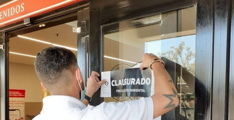 Clausuran El Supermercado Disco De La Avenida Recta Martinolli Al 8400