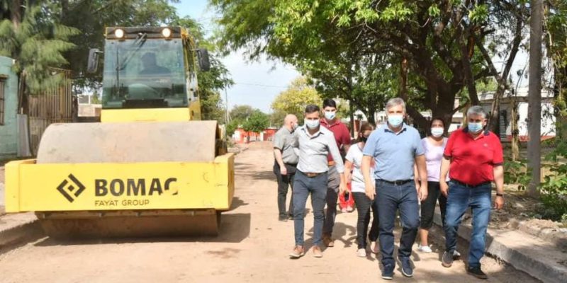 La Municipalidad Pavimenta 101 Cuadras En Barrio Parque República