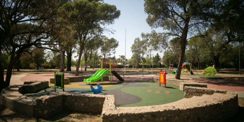 Villa Allende Parque Tendrá Su Plaza Moderna Con Juegos Inclusivos Y Riego Por Aspersión