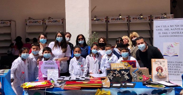 Alumnos De Las Escuelas Municipales Participaron En La Feria Del Libro 2021