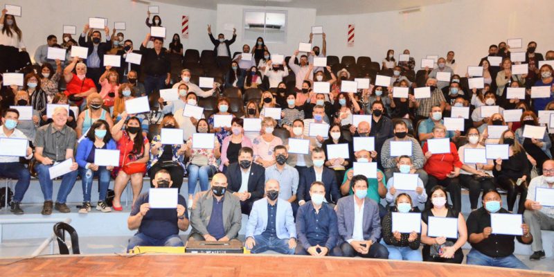 Cien Dirigentes Sociales Finalizaron La Diplomatura En Gestión Pública Y Vecinalismo