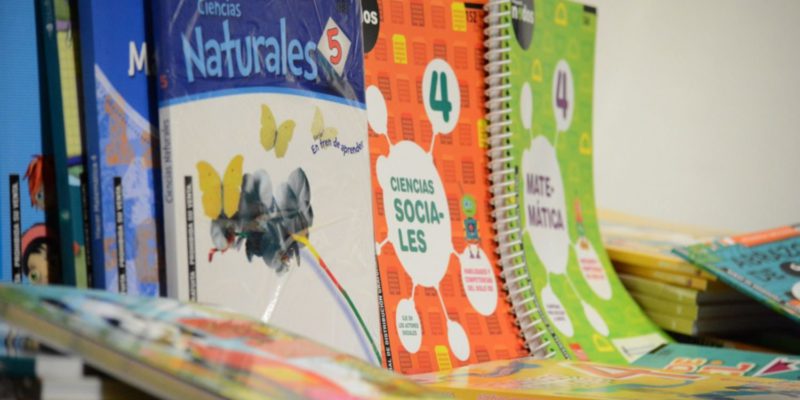 Los Jardines Y Escuelas Municipales Recibirán Libros De Texto Para Sus Estudiantes Durante El Ciclo Lectivo 2022