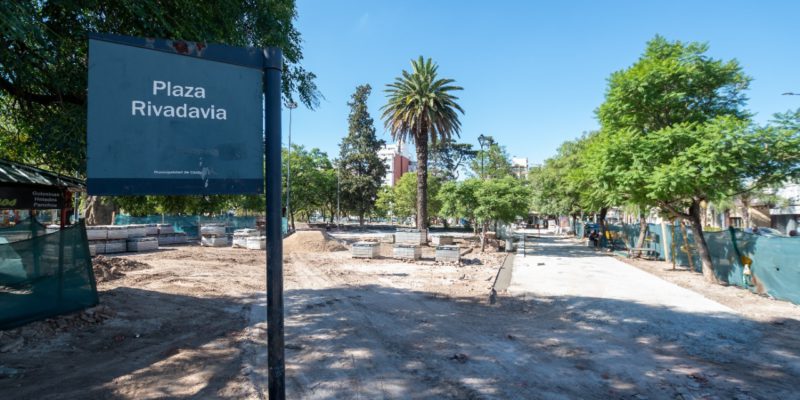 Alta Córdoba: Nuevas Veredas Internas Y Perimetrales Marcan El Avance De Las Obras En La Plaza Rivadavia