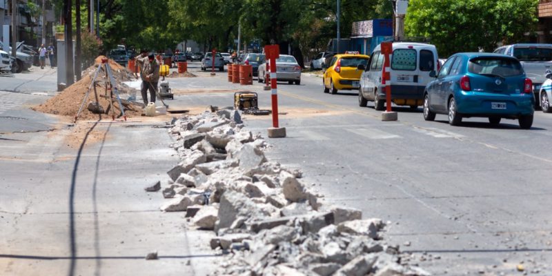 Con Tres Frentes De Obra Simultáneos, El Aliviador Cloacal De Av. Monseñor Pablo Cabrera Presenta 70 Por Ciento De Avance