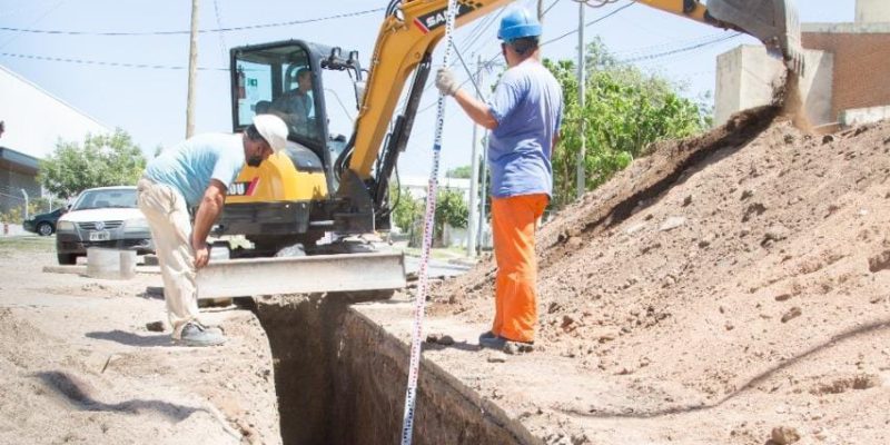 Aliviador Cloacal Mejorará El Servicio De Red Para Más De 2.000 Vecinos De Barrio Tranviarios