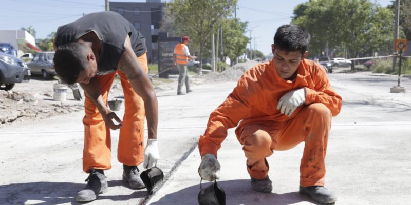 Avanzan Las Obras Sobre El Pavimento De Avenida Duarte Quirós Al 3900