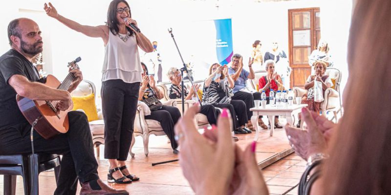 Conversatorio Con Mujeres Cordobesas En El Cabildo