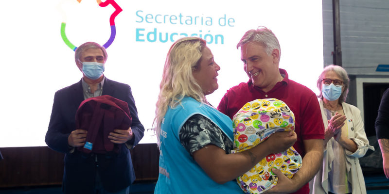 Más De 1000 Servidores Urbanos Se Escolarizan Para Completar Sus Estudios