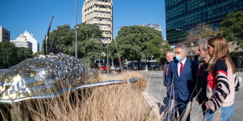 Economía Circular: De Hojalata A Patrimonio, La Escultura De La “Vieja Del Agua” Que Embellece La Cañada