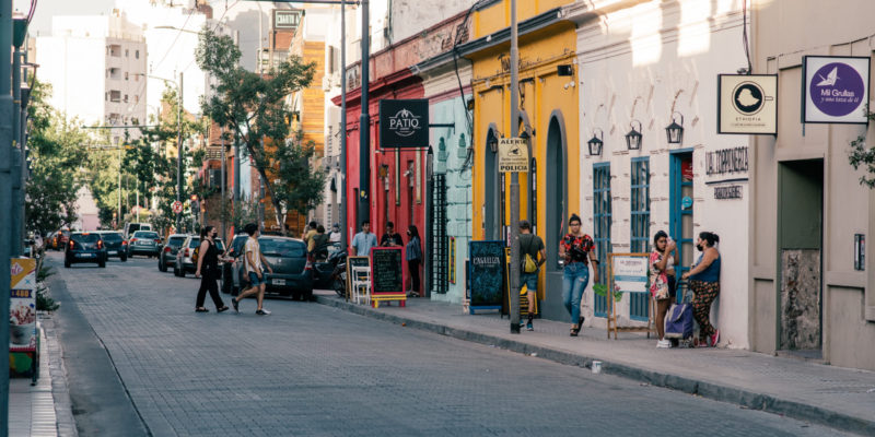 El último “finde” De Mayo Se Disfruta Recorriendo La Ciudad Sobre Dos Ruedas