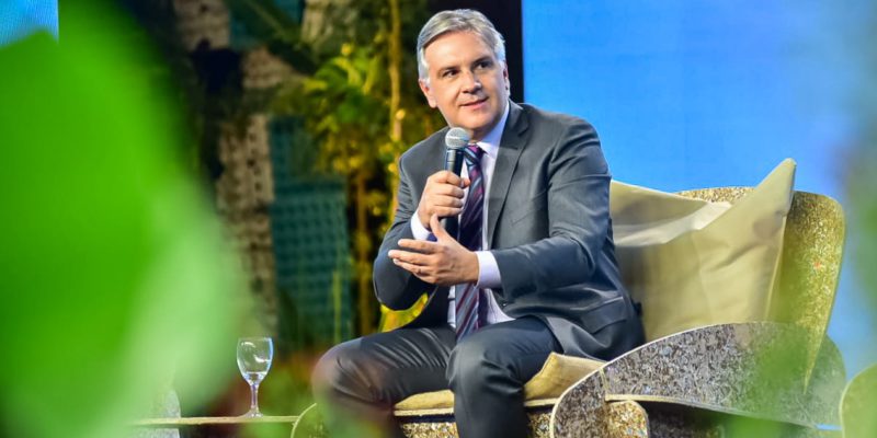 Organizado Por AmCham, Llaryora Inicia Una Intensa Gira Por Estados Unidos