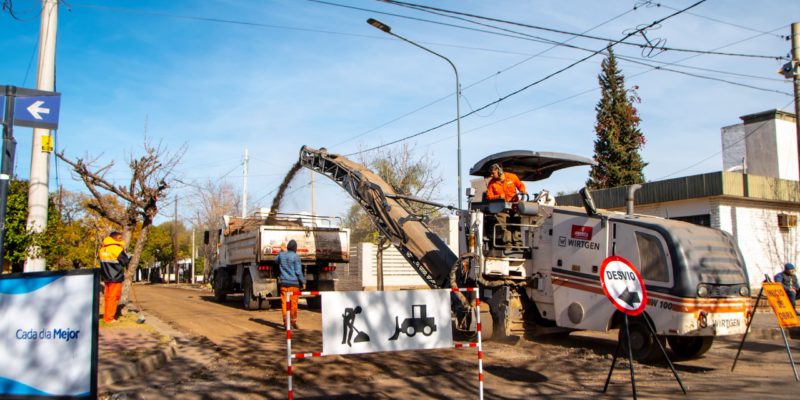 Barrio Urca: Nueva Calzada Y Cordones Cuneta Para La Calle Luis Lagos García