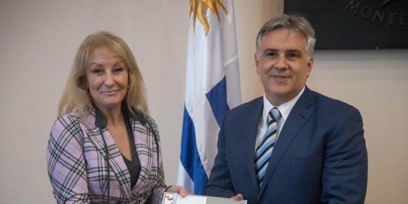 Cumbre De Mercociudades 2022: Llaryora Concertó Propuestas De Trabajo Con La Intendenta De Montevideo
