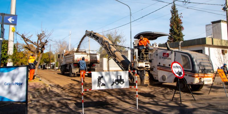 Barrio Urca: Nueva Calzada Y Cordones Cuneta Para La Calle Luis Lagos García