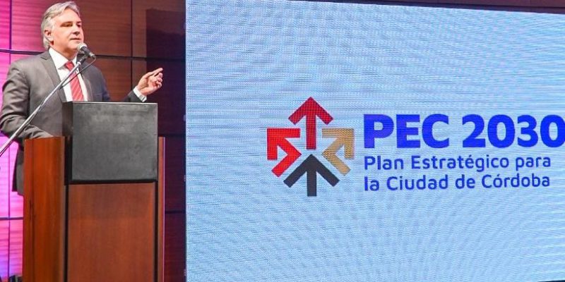 Llaryora lanzó el PEC 2030, un plan estratégico para la ciudad de Córdoba