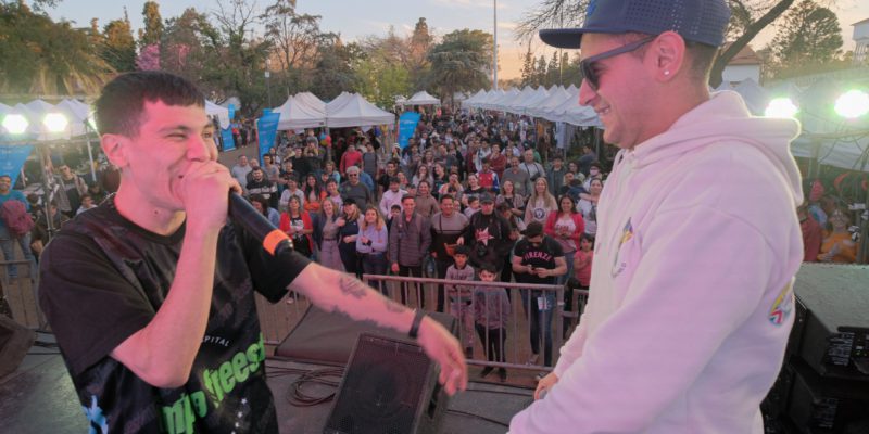 La Municipalidad Sigue Acompañando A Los Jóvenes De La Ciudad Con Música Y Actividades Recreativas