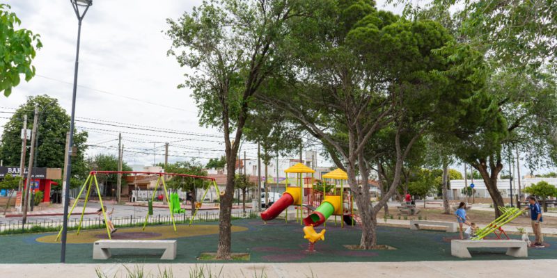 Barrio Los Naranjos: Con Nueva Infraestructura, Se Recupera La Plaza Andrés Chazarreta 