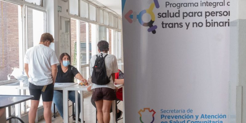 Las personas trans y no binarias ya cuentan con un Programa Integral de Salud gratuito en la ciudad